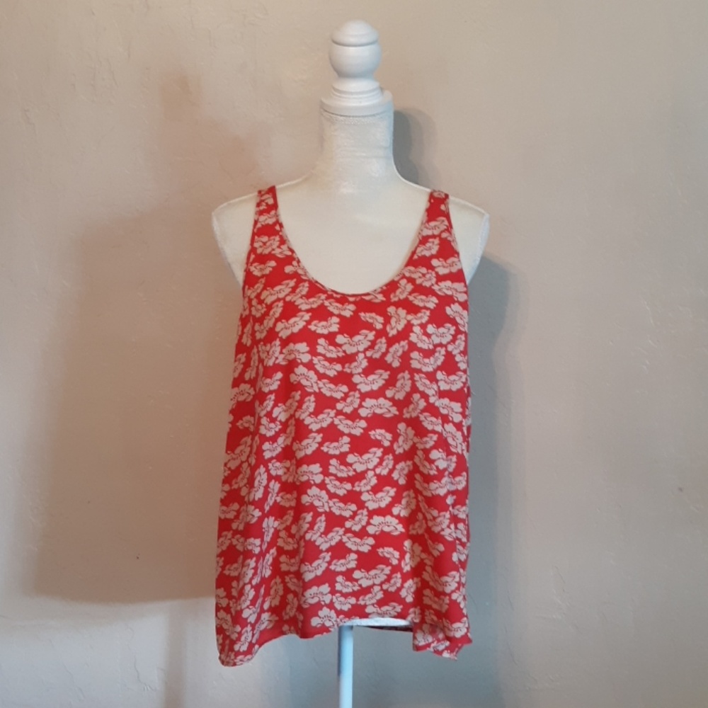 Rubbish tank top